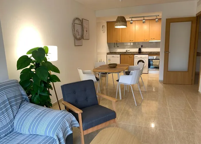 Acogedor Apartamento Con Piscina En Vilafortuny, Cambrils