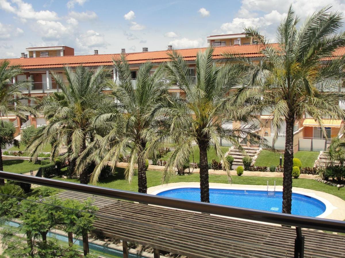 Acogedor Con Piscina En Vilafortuny, * Cambrils